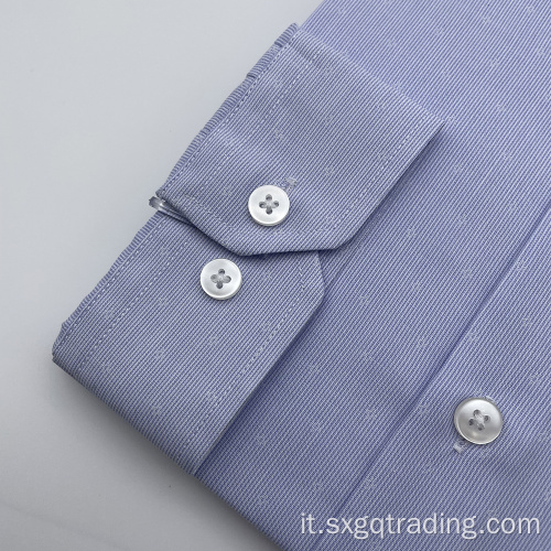 Camicia uomo manica lunga colore azzurro pulito